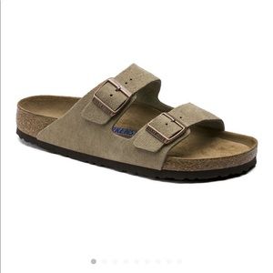 BIRKENSTOCKS SIZE US 7